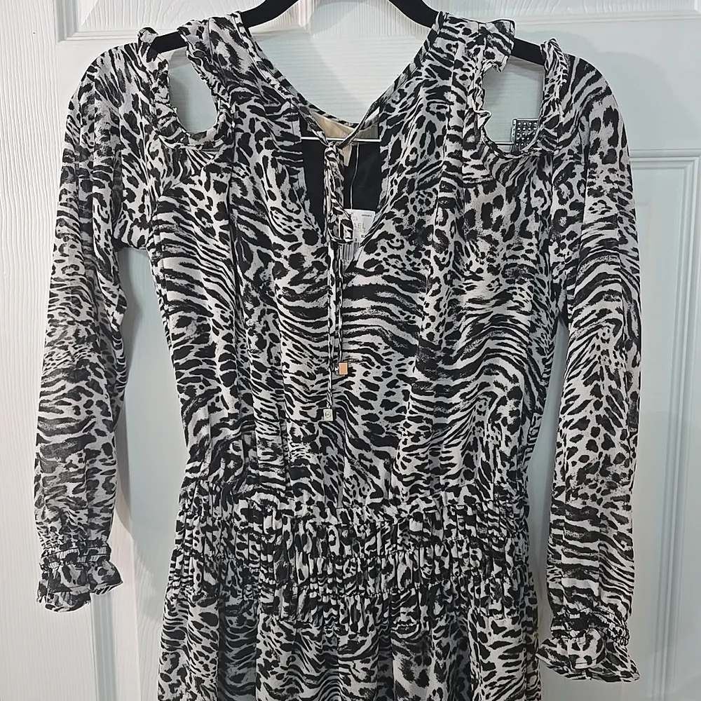 Michael Kors Black Zebra Print Cold-shoulder Smocked Fit &‎ Flare Dress Sz S NWT
